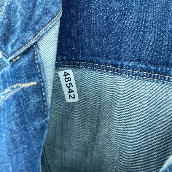 ARTICLES OF SOCIETY Jacket Womens M Trucker Jean Denim Cropped Button Front Blue - Picture 16 of 16